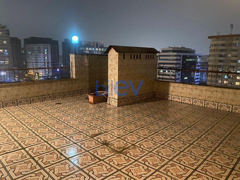 Satılır 3 otaqlı Yeni Tikili  180m², Bakı