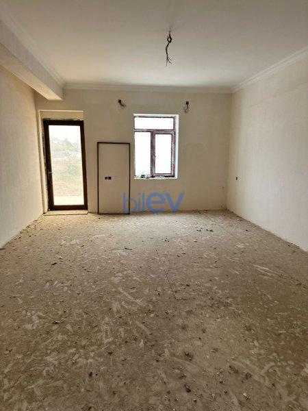 Satılır 10 otaqlı Həyət evi  300m², Bakı