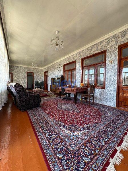 Satılır 6 otaqlı Həyət evi  200m², Bakı