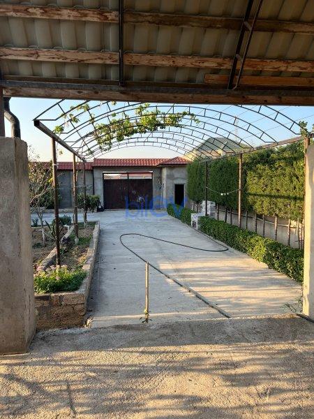 Satılır 6 otaqlı Bağ evi  400m², Bakı