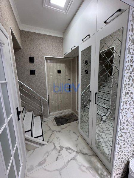 Satılır 2 otaqlı Yeni Tikili  70m², Xırdalan