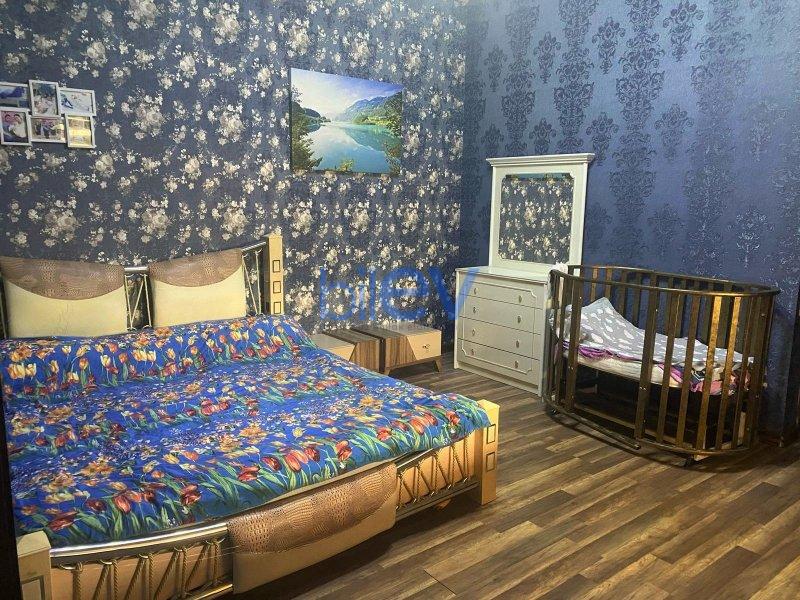 Satılır 5 otaqlı Bağ evi  352m², Bakı