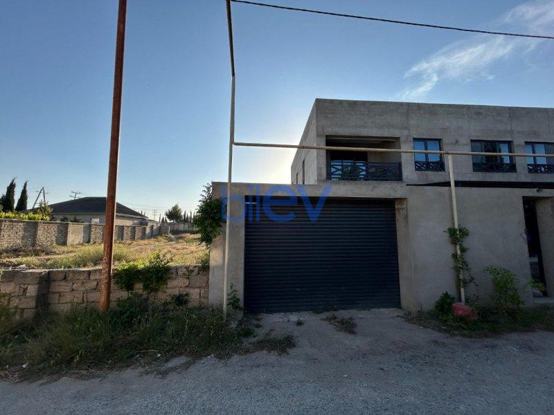 Satılır 10 otaqlı Həyət evi  447m², Bakı