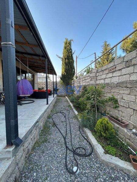 Satılır 10 otaqlı Həyət evi  447m², Bakı