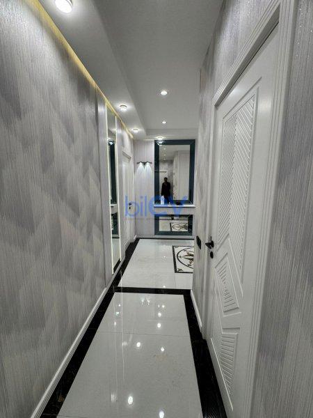 Kirayə (aylıq) 5 otaqlı Yeni Tikili  130m², Bakı