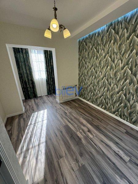 Kirayə (aylıq) 5 otaqlı Yeni Tikili  130m², Bakı