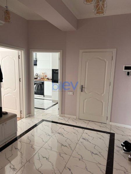 Kirayə (aylıq) 3 otaqlı Yeni Tikili  110m², Bakı