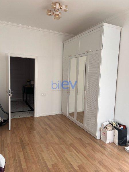 Kirayə (aylıq) 3 otaqlı Yeni Tikili  110m², Bakı