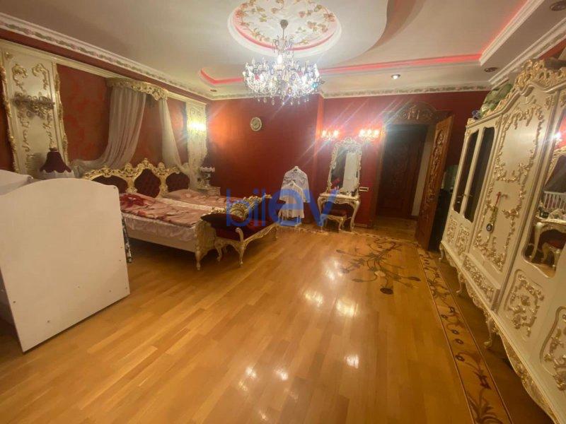 Satılır 4 otaqlı Yeni Tikili  160m², Bakı