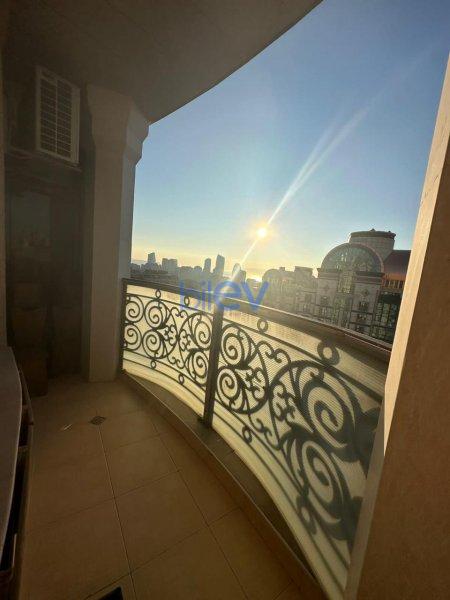 Satılır 4 otaqlı Yeni Tikili  160m², Bakı