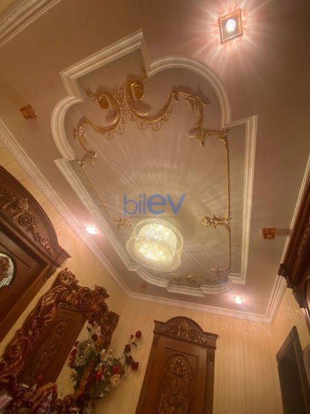 Satılır 4 otaqlı Yeni Tikili  160m², Bakı