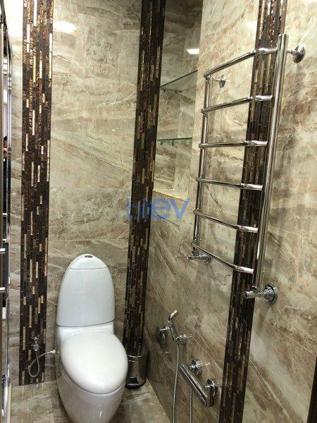 Kirayə (aylıq) 4 otaqlı Yeni Tikili  150m², Bakı
