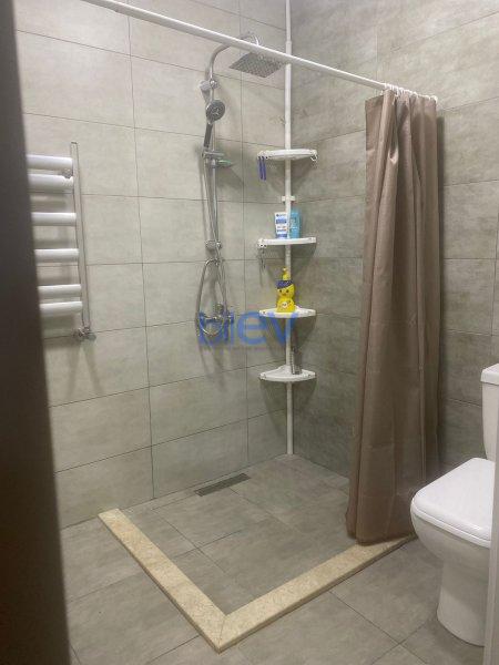 Kirayə (aylıq) 3 otaqlı Yeni Tikili  110m², Bakı