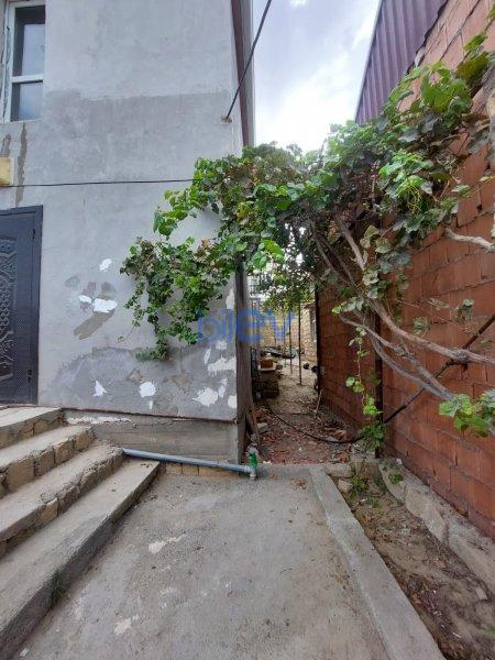 Satılır 4 otaqlı Həyət evi  111m², Bakı