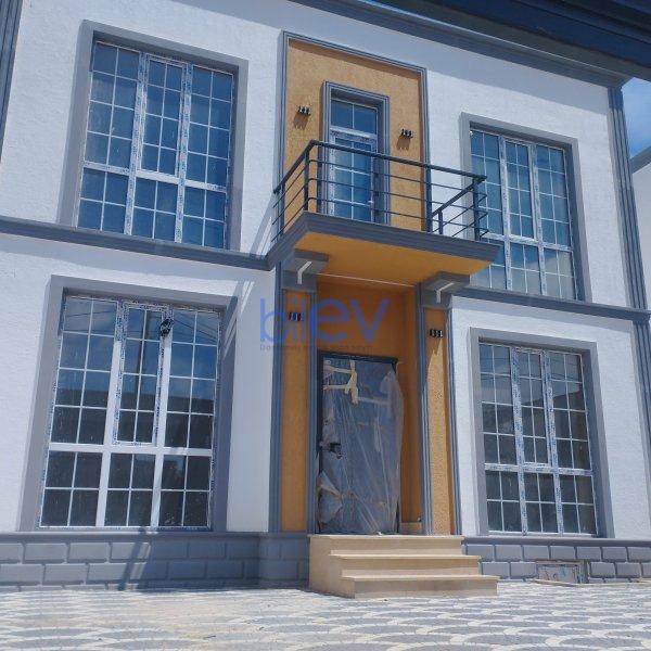Satılır 2 otaqlı Yeni Tikili  100m², Bakı