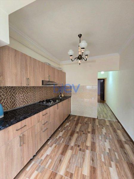 Aylıq Kirayə 3 otaqlı Köhnə Tikili bina evi  100m², Bakı