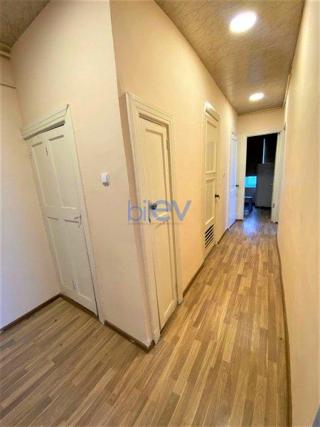 Satılır 2 otaqlı Köhnə Tikili  60m², Bakı