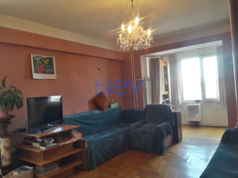 Satılır 3 otaqlı Köhnə Tikili  81m², Bakı