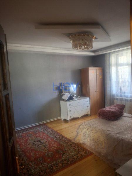 Satılır 4 otaqlı Həyət evi  120m², Bakı