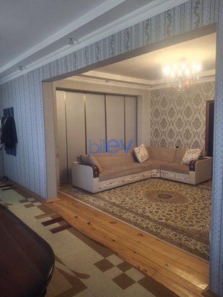 Satılır 4 otaqlı Həyət evi  120m², Bakı