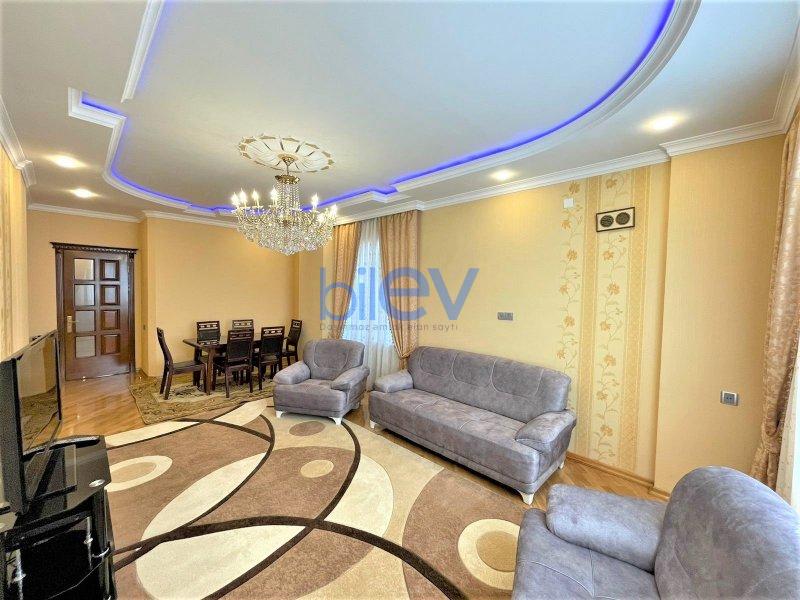 Kirayə (aylıq) 3 otaqlı Yeni Tikili  130m², Bakı