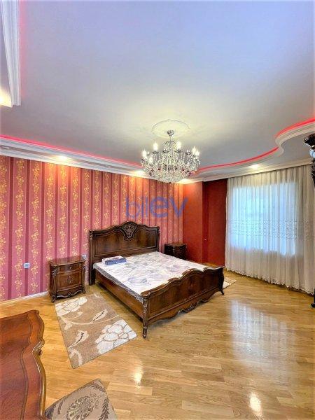 Kirayə (aylıq) 3 otaqlı Yeni Tikili  130m², Bakı