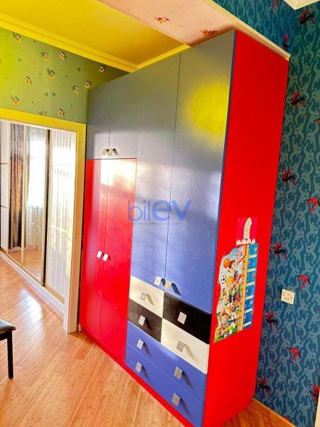 Kirayə (aylıq) 3 otaqlı Yeni Tikili  100m², Bakı