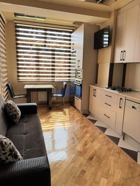 Kirayə (aylıq) 2 otaqlı Yeni Tikili  100m², Bakı