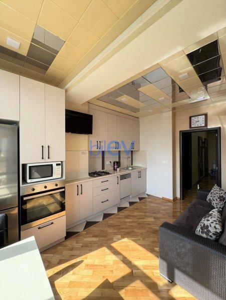 Kirayə (aylıq) 2 otaqlı Yeni Tikili  100m², Bakı