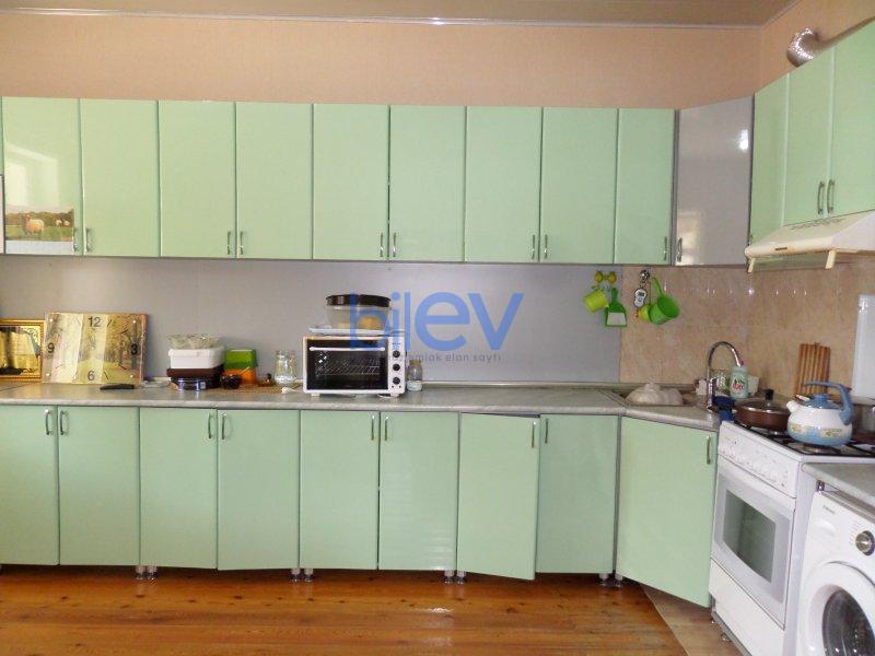 Satılır 4 otaqlı Həyət evi  154m², Bakı