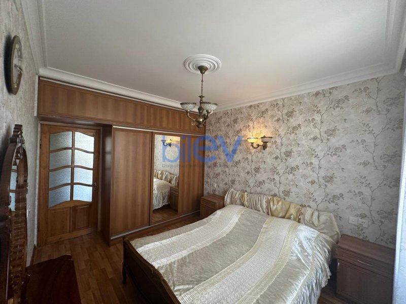 Satılır 3 otaqlı Köhnə Tikili  72m², Bakı