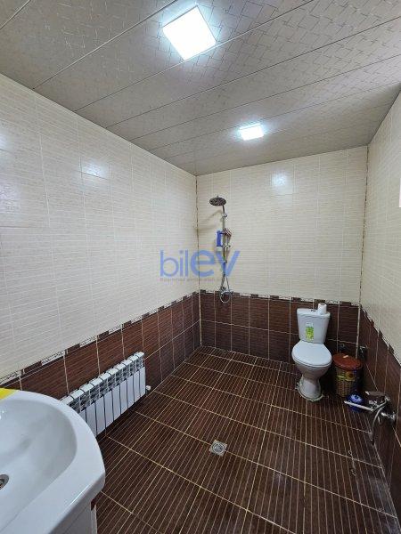 Satılır 4 otaqlı Həyət evi  160m², Bakı