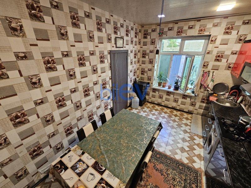Satılır 4 otaqlı Həyət evi  160m², Bakı