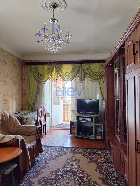 Satılır 3 otaqlı Köhnə Tikili  50m², Bakı