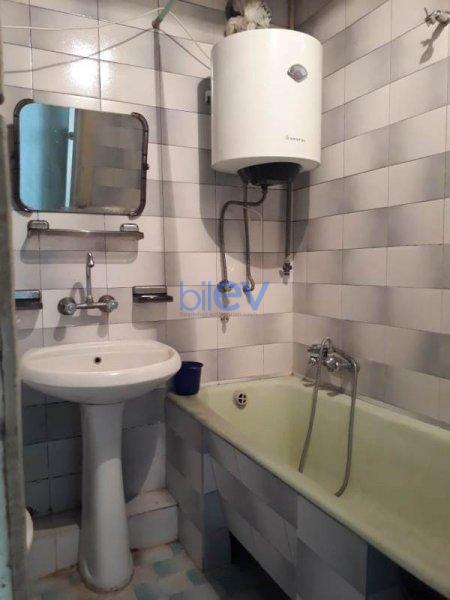 Satılır 1 otaqlı Köhnə Tikili  35m², Bakı