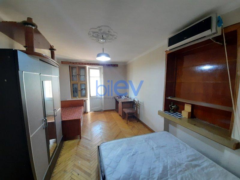 Satılır 1 otaqlı Köhnə Tikili  35m², Bakı