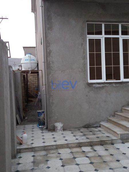 Satılır 5 otaqlı Həyət evi  200m², Bakı