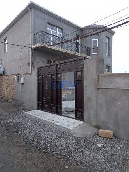 Satılır 5 otaqlı Həyət evi  200m², Bakı
