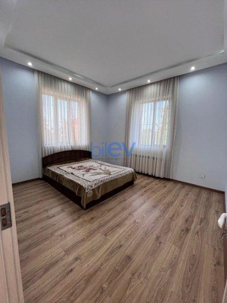 Kirayə (aylıq) 6 otaqlı Bağ evi  285m², Bakı