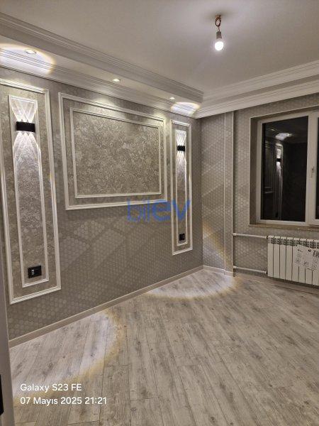 Satılır 3 otaqlı Köhnə Tikili  80m², Bakı