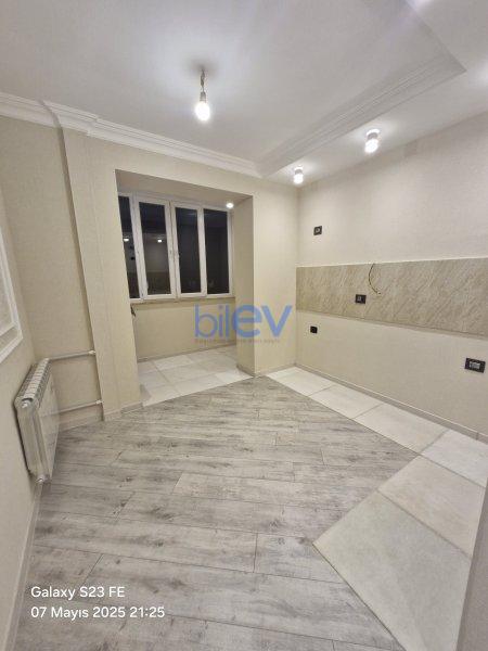 Satılır 3 otaqlı Köhnə Tikili  80m², Bakı