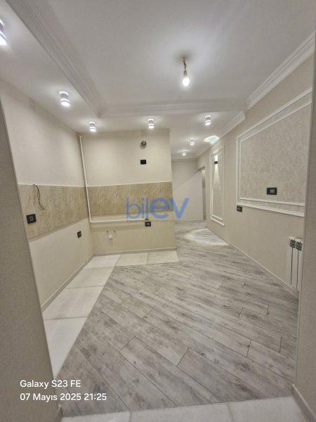 Satılır 3 otaqlı Köhnə Tikili  80m², Bakı