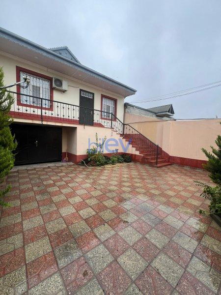Satılır 3 otaqlı Həyət evi  100m², Bakı