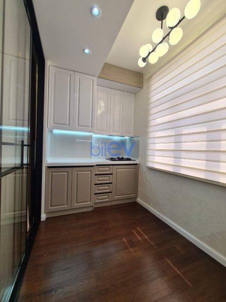 Satılır 3 otaqlı Yeni Tikili  94m², Bakı