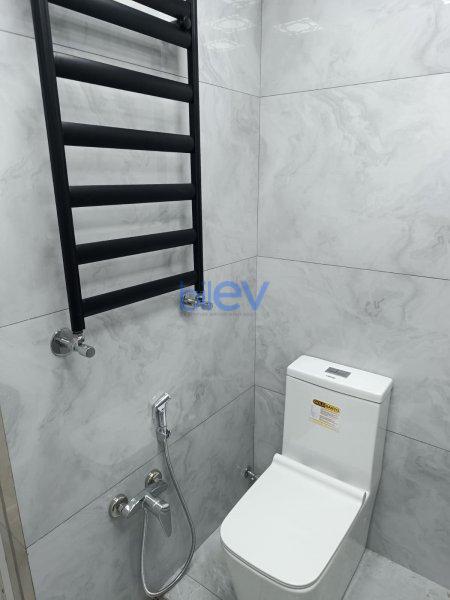 Satılır 3 otaqlı Köhnə Tikili  70m², Bakı