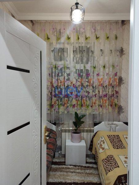 Satılır 4 otaqlı Həyət evi  110m², Bakı