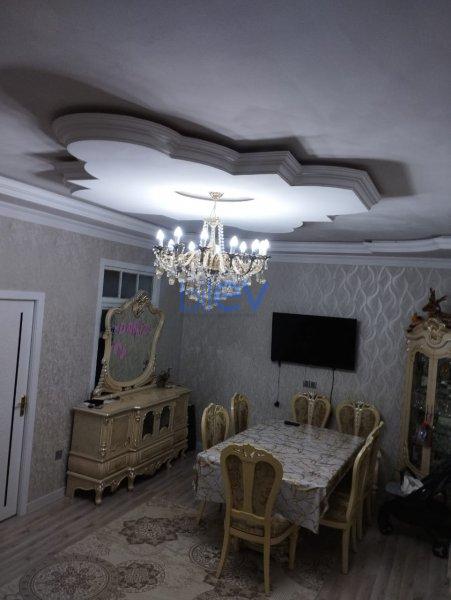 Satılır 4 otaqlı Həyət evi  110m², Bakı