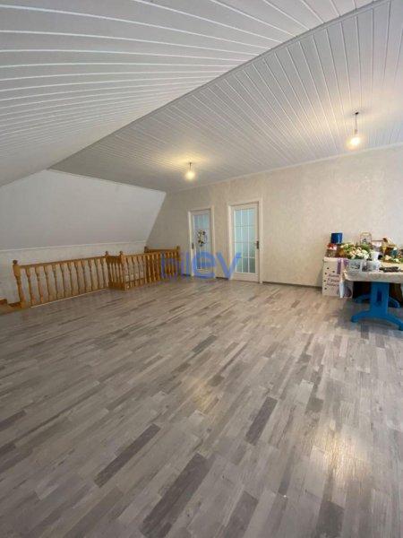 Satılır 6 otaqlı Həyət evi  200m², Bakı