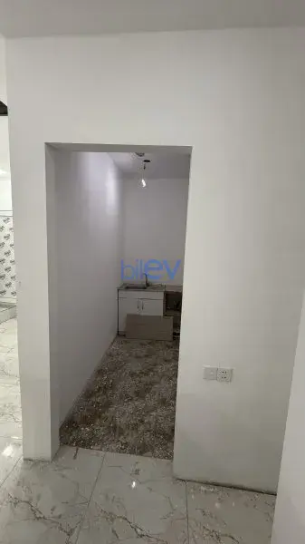 Kirayə (aylıq) 1 otaqlı Obyekt  170m², Bakı