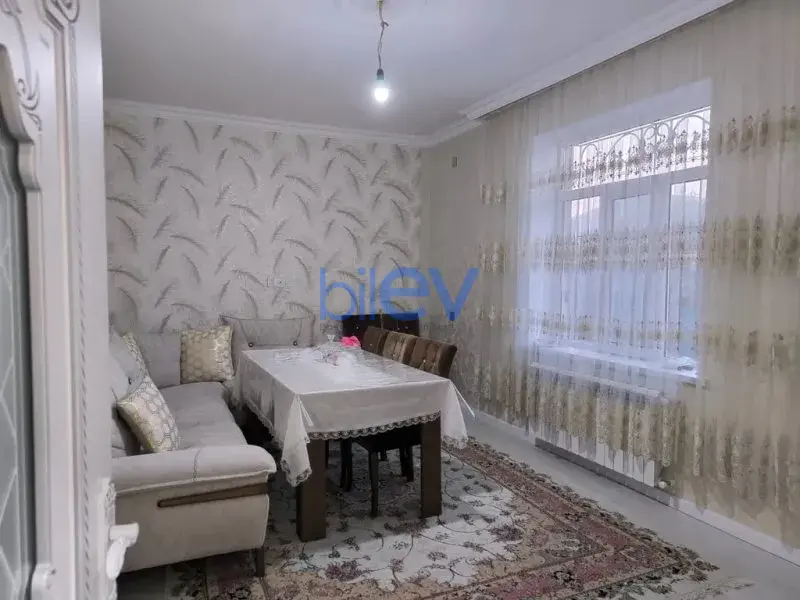 Kirayə (aylıq) 3 otaqlı Həyət evi  110m², Bakı